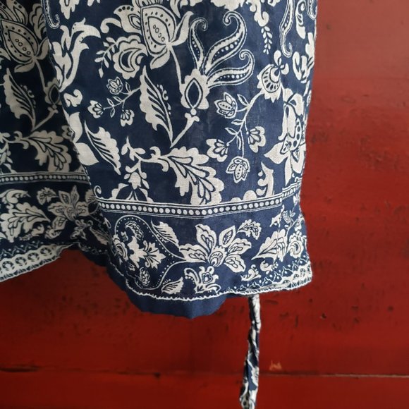 (NWOT) Adjustable Spaghetti Straps Blue White Floral Midi Sun Dress -Siz… - Picture 4 of 9